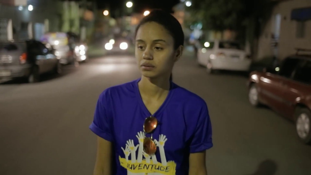 Camocim mostra jovem negra que acredita em campanha política limpa
